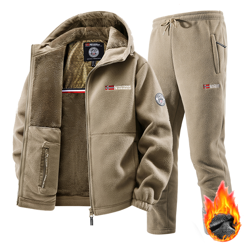 새로운 겨울 스포츠웨어 세트 남성 레트로 트레이닝 두꺼 - Running Gear Jacket 리뷰 및 가격