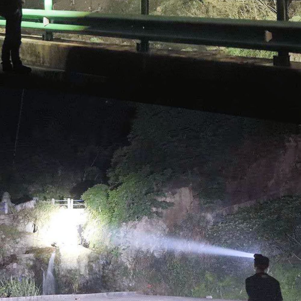고효율 LED 헤드램프, 휴대용 미니 손전등, 강력한  - Running Gear For Night 리뷰 및 가격